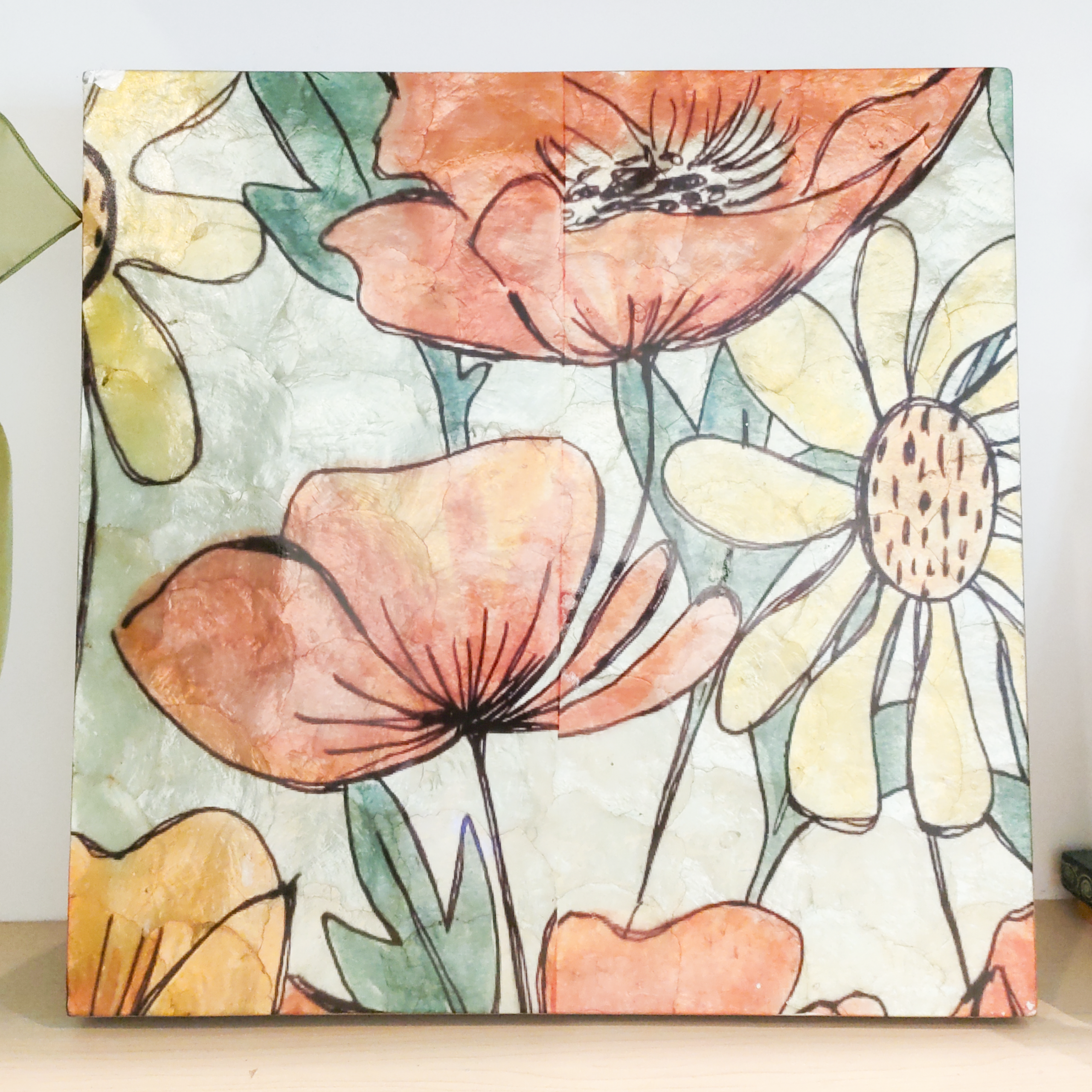 Wallart Capiz Orange Flowers Motiff - 40 x 40 x Htt 4 cm